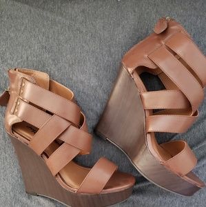 Wedge sandals